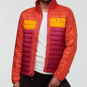 Cotopaxi Women’s Capa Hooded Insulated Jacket Canyon Raspberry Large